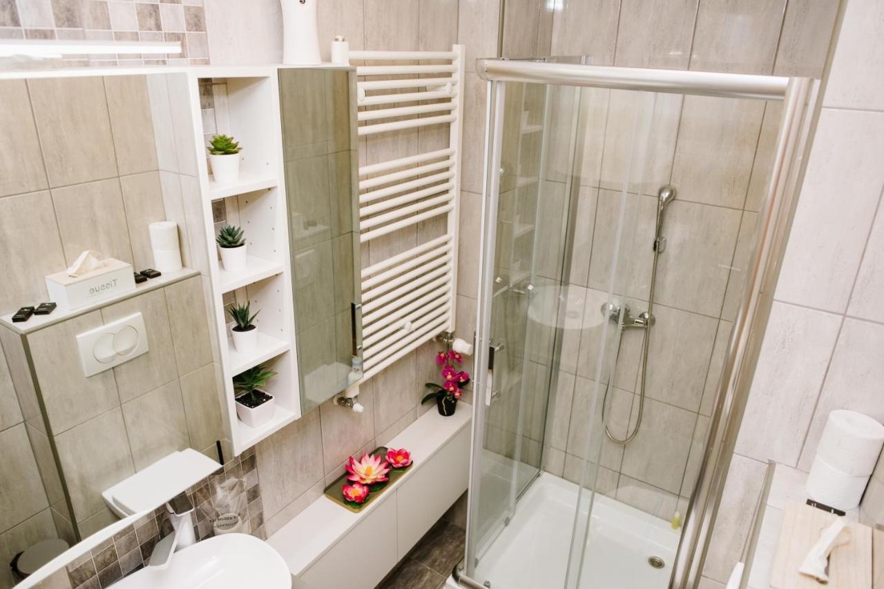 Lusso Apartman Σουμπότικα Εξωτερικό φωτογραφία